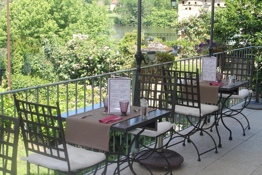 Hotel-Restaurant Cote Rivage Badefols-sur-Dordogne ภายนอก รูปภาพ