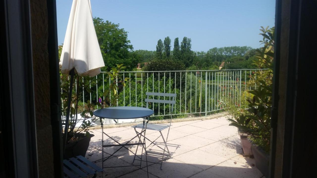 Hotel-Restaurant Cote Rivage Badefols-sur-Dordogne ภายนอก รูปภาพ