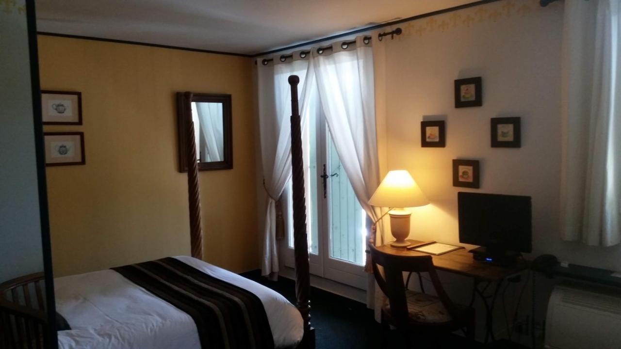 Hotel-Restaurant Cote Rivage Badefols-sur-Dordogne ภายนอก รูปภาพ